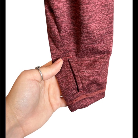 Athleta Uptempo Cropped Long Sleeve Burgundy Hoodie Size XS - Picture 3 of 6